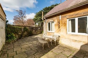 Photo 17- click for photo gallery